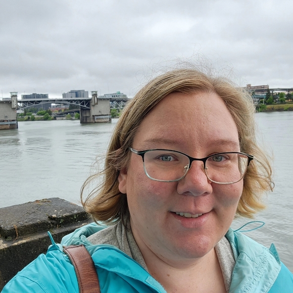 Meet your Posher, Elizabeth - Picture 1 of 1